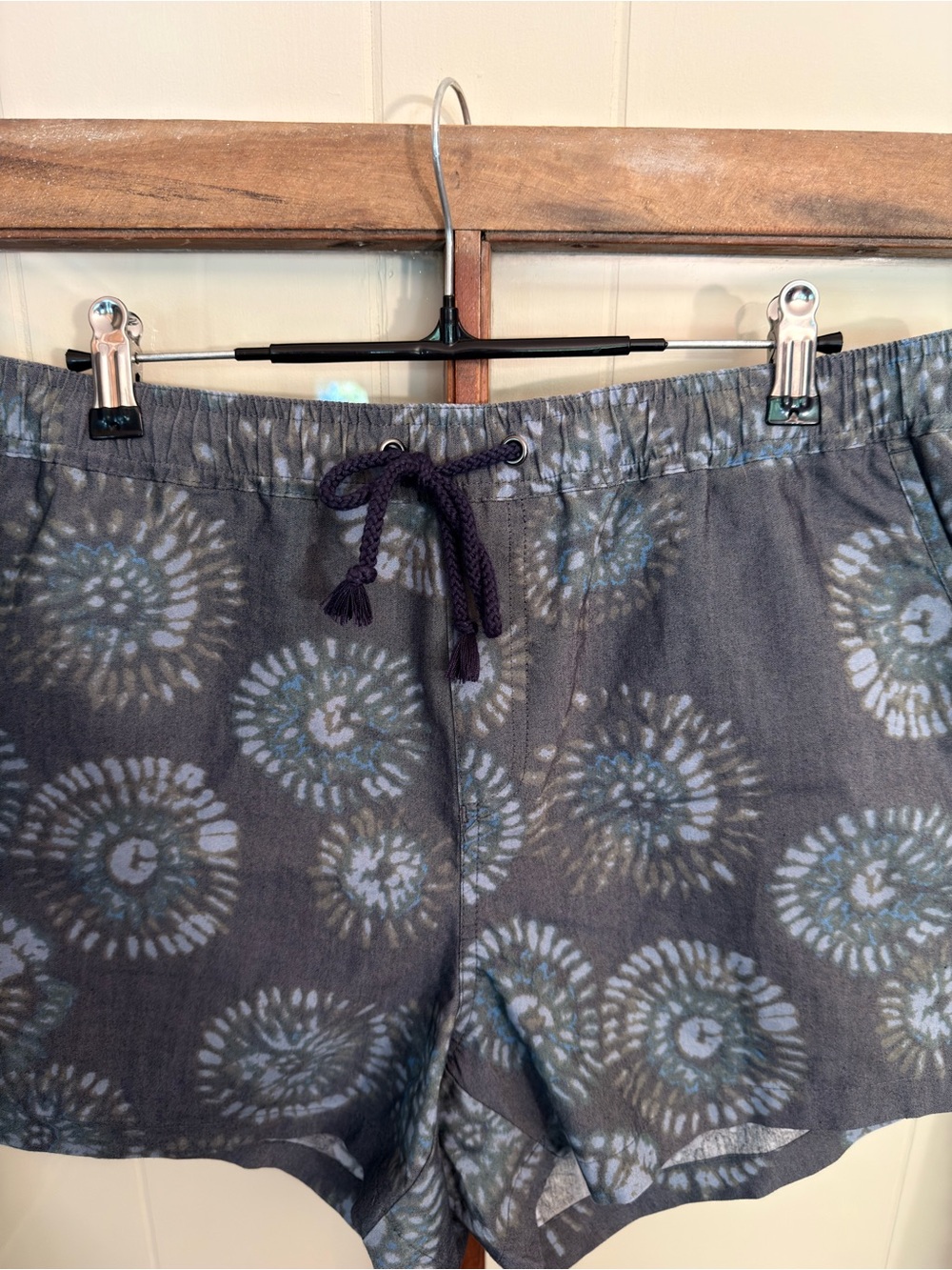 Toad&Co Women’s NWOT Boundless Shorts True Navy Tie Dye XL Drawstring Casual - Picture 5 of 13
